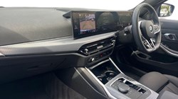 2026 (75) BMW 3 SERIES 320i M Sport 5dr Step Auto 5578101