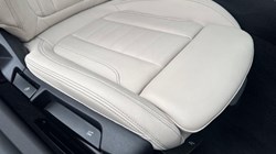2025 (25) BMW 2 SERIES 220i M Sport 2dr Step Auto 5583780