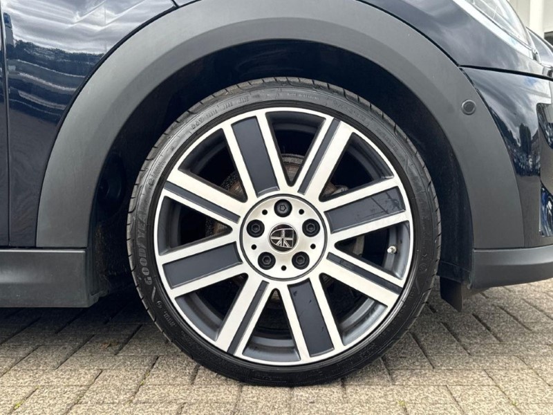 2022 (72) MINI HATCHBACK 1.5 Cooper Exclusive 3dr Auto 5654840