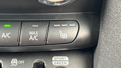 2022 (72) MINI HATCHBACK 1.5 Cooper Exclusive 3dr Auto 5654858
