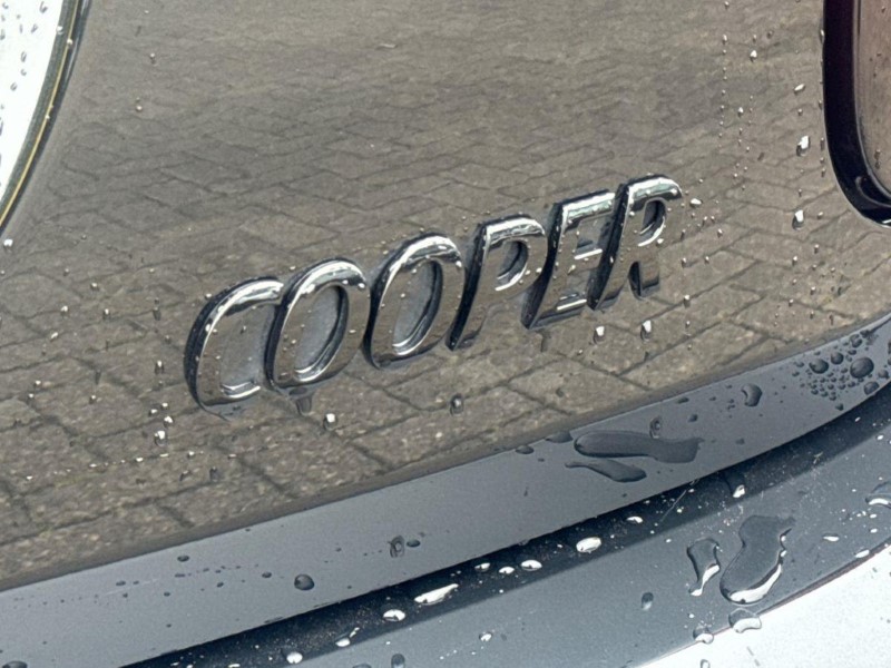 2023 (23) MINI HATCHBACK 1.5 Cooper Sport Premium 5dr Auto 5719350