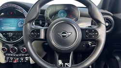 2022 (22) MINI HATCHBACK 2.0 Cooper S Exclusive 5dr 5691351