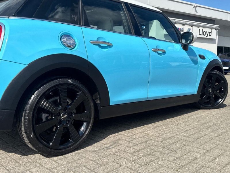 2022 (22) MINI HATCHBACK 2.0 Cooper S Exclusive 5dr 5691394