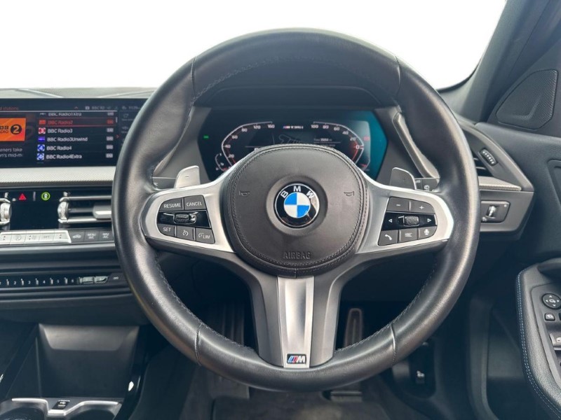 2023 (23) BMW 1 SERIES M135i xDrive 5dr Step Auto 5677409