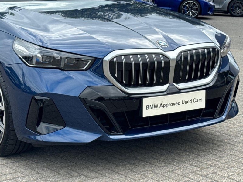 2025 (75) BMW 5 SERIES 520i M Sport 4dr Auto 5656085