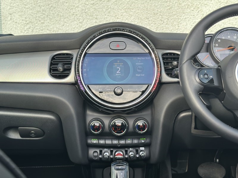 2022 (72) MINI CONVERTIBLE 2.0 Cooper S Exclusive 2dr Auto 5607250