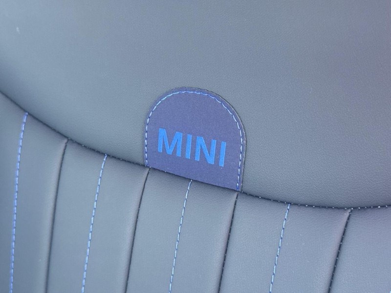 2024 (74) MINI COOPER 160kW SE Exclusive 54kWh 3dr Auto 5696888