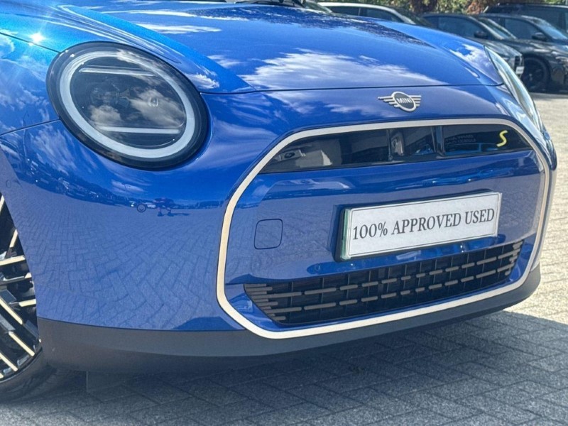 2024 (74) MINI COOPER 160kW SE Exclusive 54kWh 3dr Auto 5696892