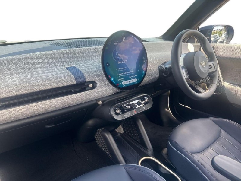 2024 (74) MINI COOPER 160kW SE Exclusive 54kWh 3dr Auto 5696857