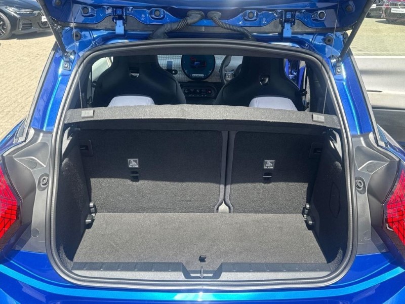 2024 (74) MINI COOPER 160kW SE Exclusive 54kWh 3dr Auto 5696863