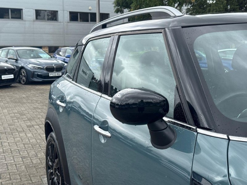 2023 (73) MINI COUNTRYMAN 1.5 Cooper Classic Premium 5dr Auto 5687580