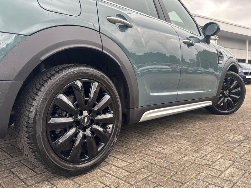 2023 (73) MINI COUNTRYMAN 1.5 Cooper Classic Premium 5dr Auto 5687578