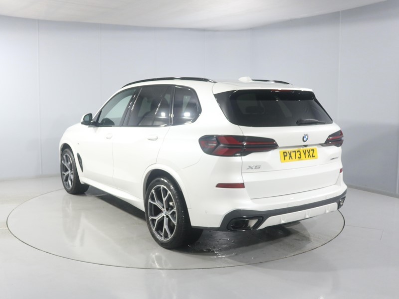 2023 (73) BMW X5 xDrive30d MHT M Sport 5dr Auto 5636161