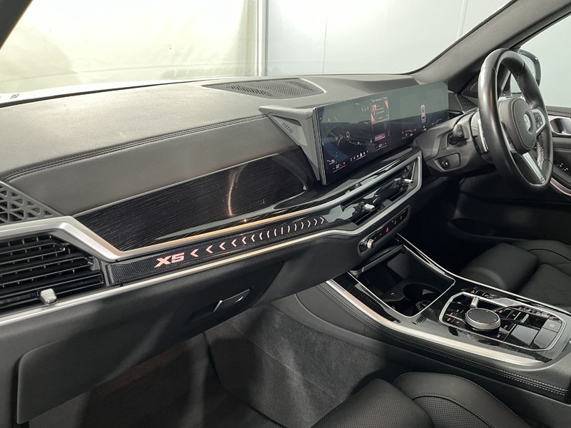 2023 (73) BMW X5 xDrive30d MHT M Sport 5dr Auto 5636166