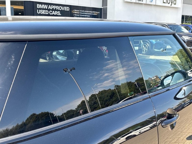 2024 (74) MINI COOPER 2.0 S Classic 3dr Auto 5711940