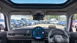 2024 (74) MINI COOPER 2.0 S Classic 3dr Auto 5711909