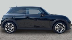 2024 (74) MINI COOPER 2.0 S Classic 3dr Auto 5711891