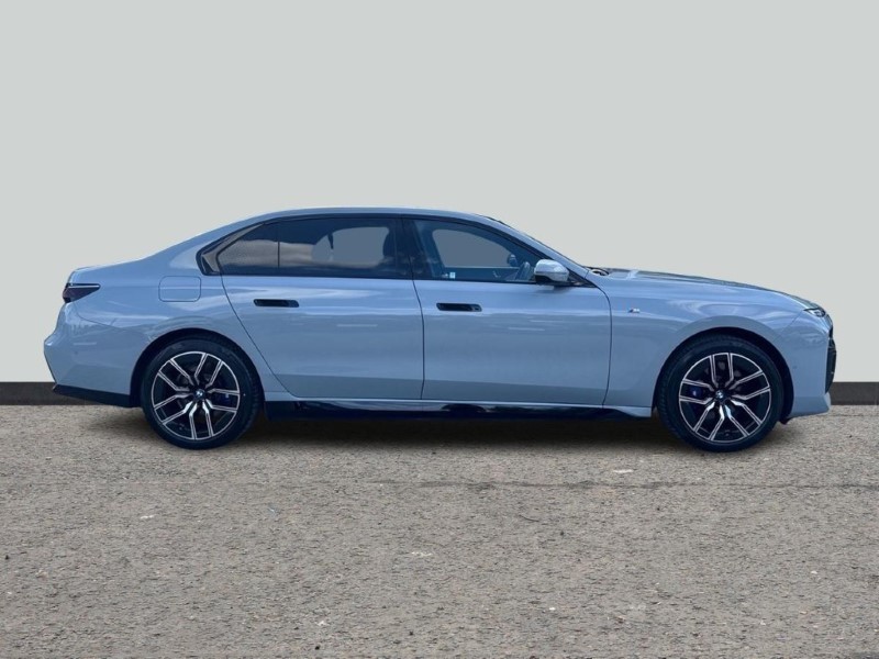 2024 (73) BMW I7 400kW xDrive60 M Sport 105.7kWh 4dr Auto 5698340