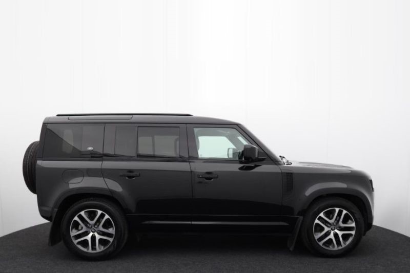 2022 (22) LAND ROVER DEFENDER 3.0 D250 XS Edition 110 5dr Auto 3361008