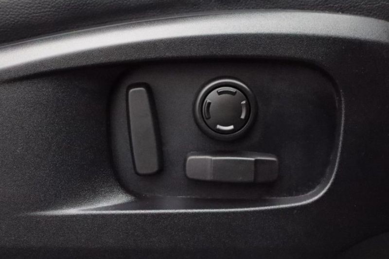 2022 (22) LAND ROVER DEFENDER 3.0 D250 XS Edition 110 5dr Auto 3361019