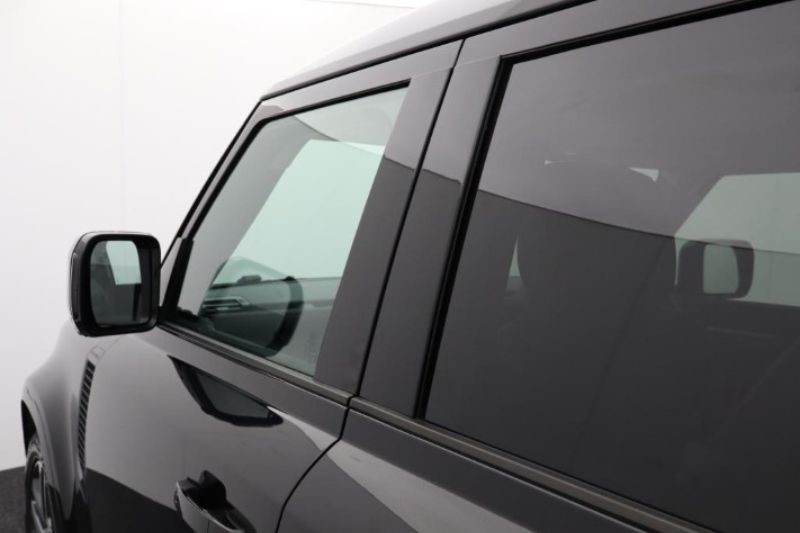 2022 (22) LAND ROVER DEFENDER 3.0 D250 XS Edition 110 5dr Auto 3361041