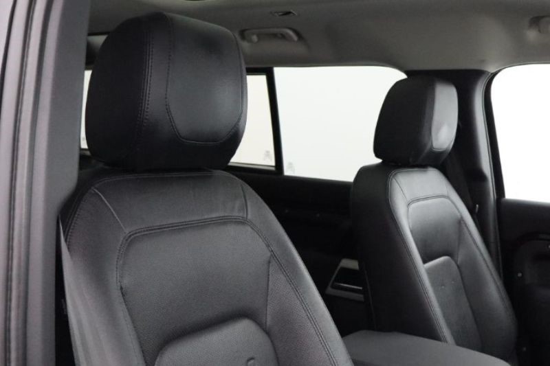 2022 (22) LAND ROVER DEFENDER 3.0 D250 XS Edition 110 5dr Auto 3361022