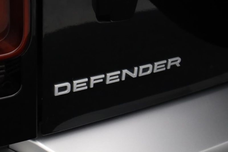 2022 (22) LAND ROVER DEFENDER 3.0 D250 XS Edition 110 5dr Auto 3361047