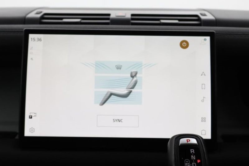 2022 (22) LAND ROVER DEFENDER 3.0 D250 XS Edition 110 5dr Auto 3361030