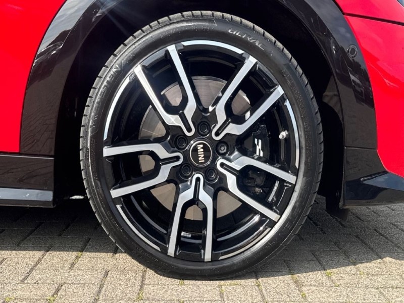 2025 (75) MINI COOPER 2.0 S Sport 3dr Auto 5700178