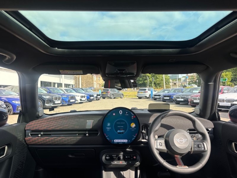 2025 (75) MINI COOPER 2.0 S Sport 3dr Auto 5700185