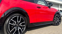 2025 (75) MINI COOPER 2.0 S Sport 3dr Auto 5700212