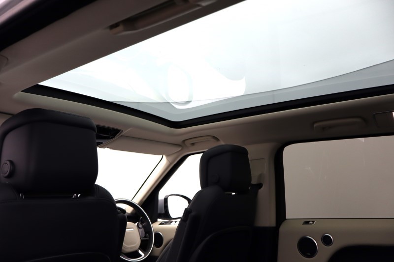 2022 (22) LAND ROVER RANGE ROVER SPORT 3.0 D300 HSE Silver 5dr Auto 3306189