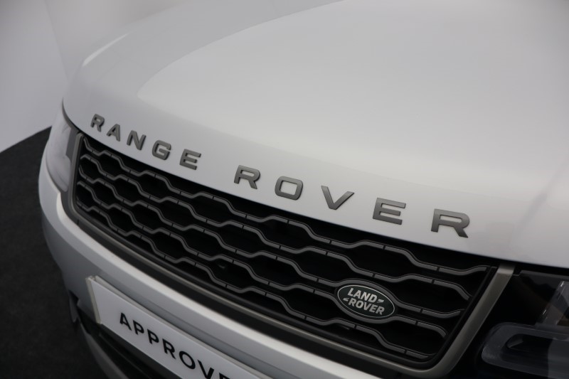 2022 (22) LAND ROVER RANGE ROVER SPORT 3.0 D300 HSE Silver 5dr Auto 3306216
