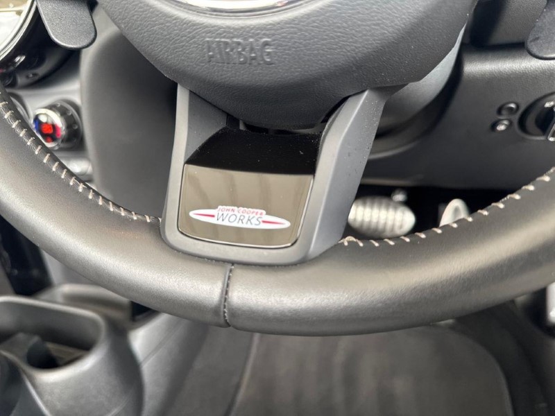 2024 (74) MINI CONVERTIBLE 2.0 John Cooper Works 2dr 5688278