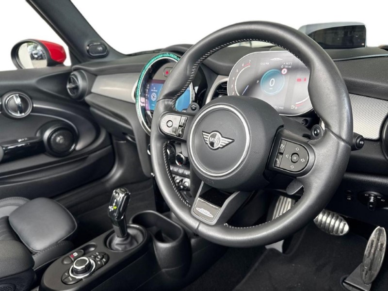 2024 (74) MINI CONVERTIBLE 2.0 John Cooper Works 2dr 5688248