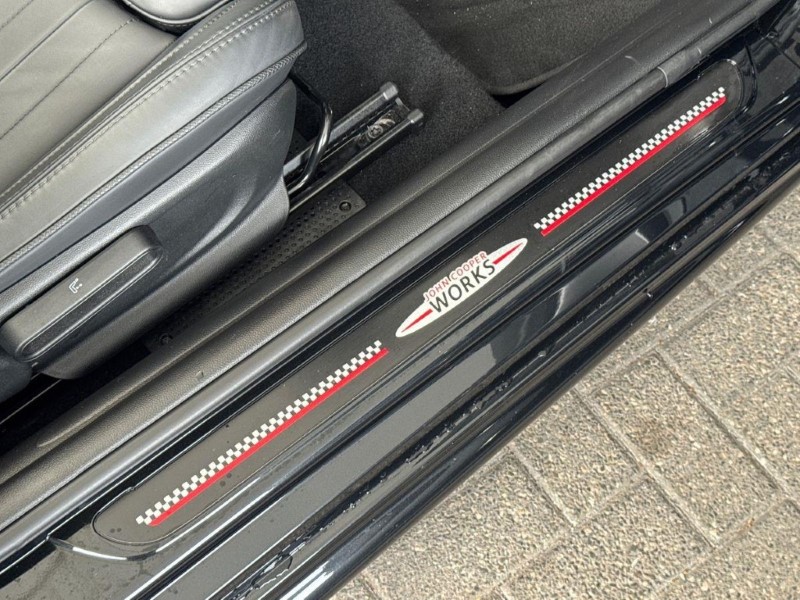 2024 (74) MINI CONVERTIBLE 2.0 John Cooper Works 2dr 5688279