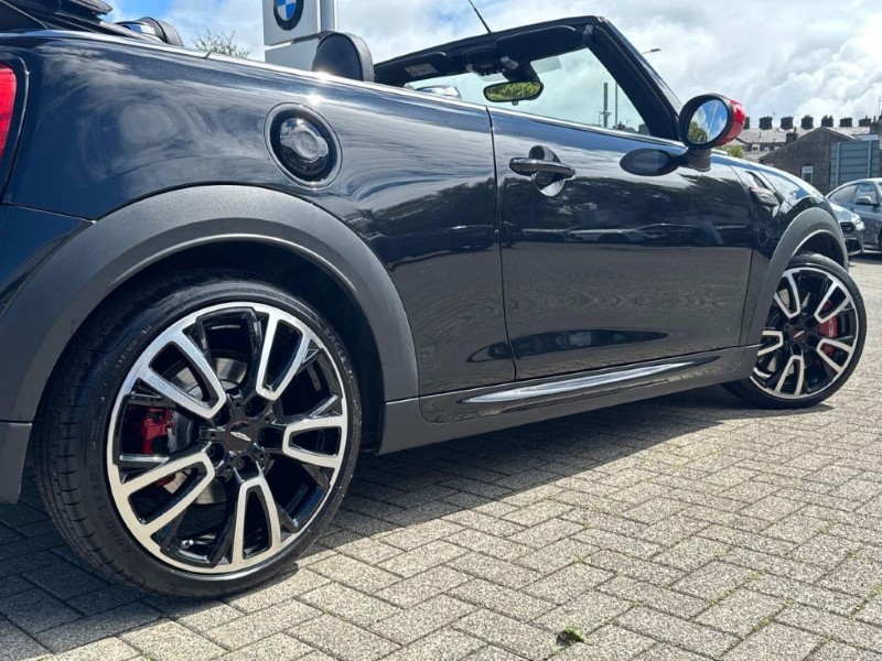 2024 (74) MINI CONVERTIBLE 2.0 John Cooper Works 2dr 5688290