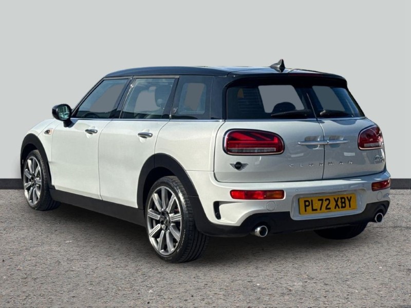 2022 (72) MINI CLUBMAN 2.0 [178] Cooper S Exclusive 6dr