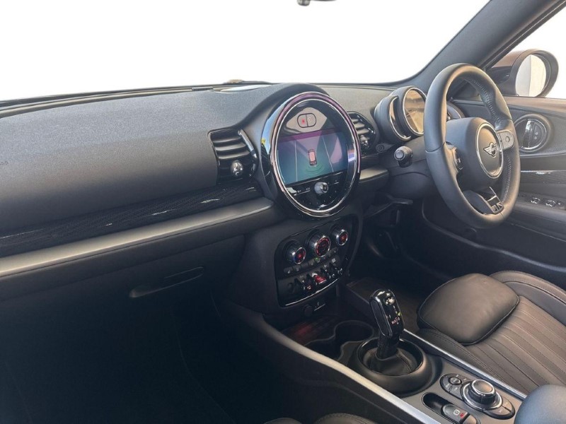 2022 (72) MINI CLUBMAN 2.0 [178] Cooper S Exclusive 6dr 5709061