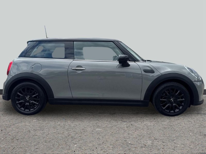 2022 (22) MINI HATCHBACK 1.5 Cooper Classic 3dr 5672894