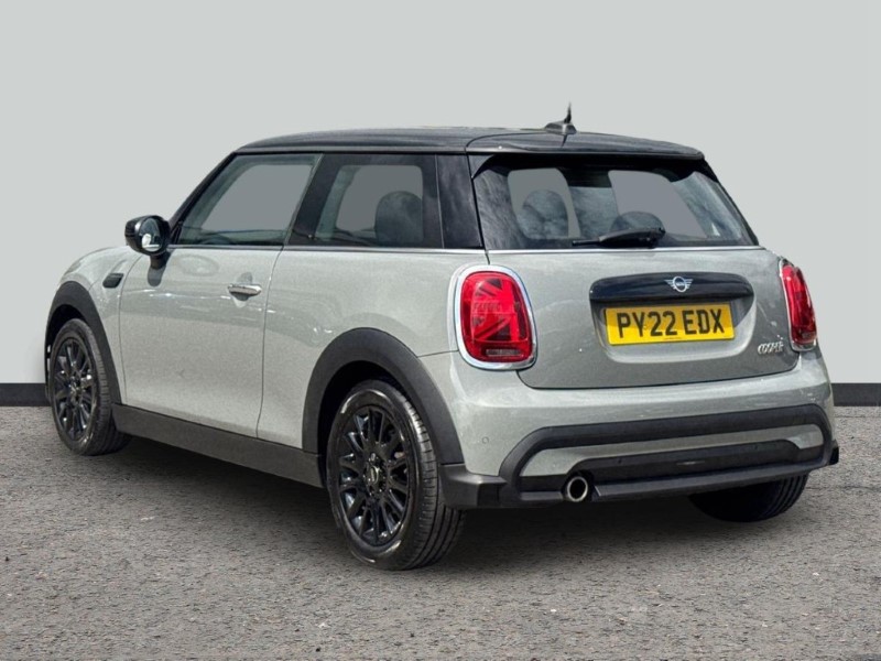 2022 (22) MINI HATCHBACK 1.5 Cooper Classic 3dr 5672893