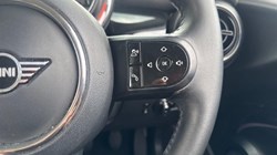2022 (22) MINI HATCHBACK 1.5 Cooper Classic 3dr 5672909