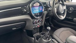 2022 (22) MINI HATCHBACK 1.5 Cooper Classic 3dr 5672898