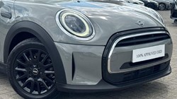 2022 (22) MINI HATCHBACK 1.5 Cooper Classic 3dr 5672927