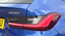 2025 (75) BMW 3 SERIES 320i M Sport 5dr Step Auto 5724297