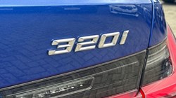 2025 (75) BMW 3 SERIES 320i M Sport 5dr Step Auto 5724296