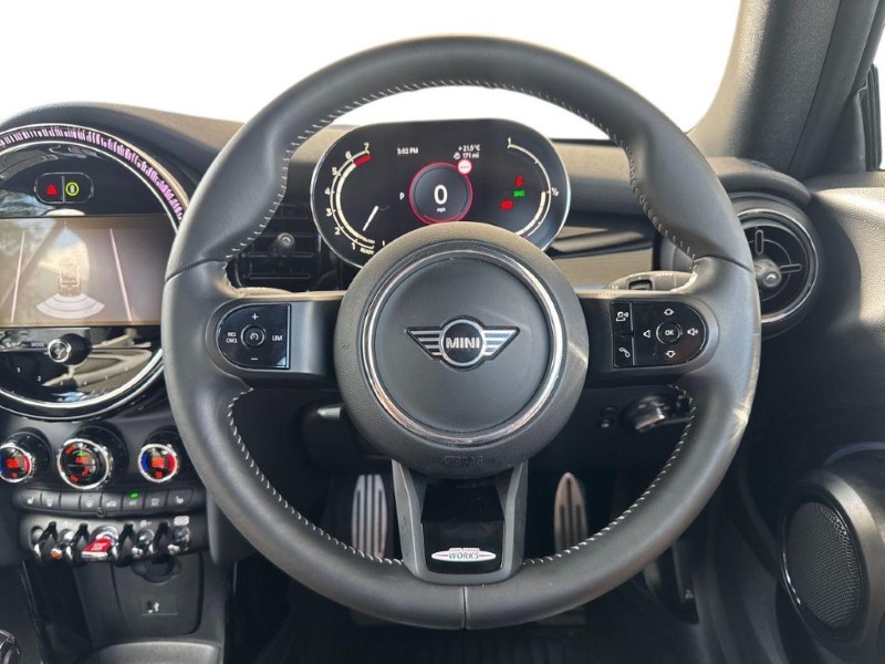 2024 (24) MINI CONVERTIBLE 1.5 Cooper Sport Premium 2dr Auto 5729985
