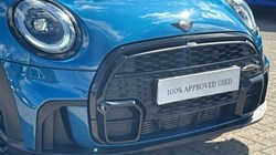 2024 (24) MINI CONVERTIBLE 1.5 Cooper Sport Premium 2dr Auto 5730020