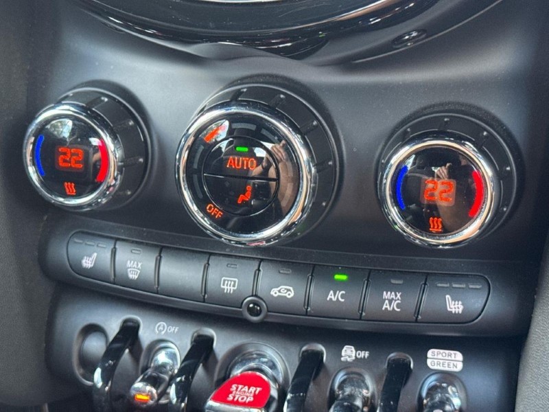 2024 (24) MINI CONVERTIBLE 1.5 Cooper Sport Premium 2dr Auto 5730008