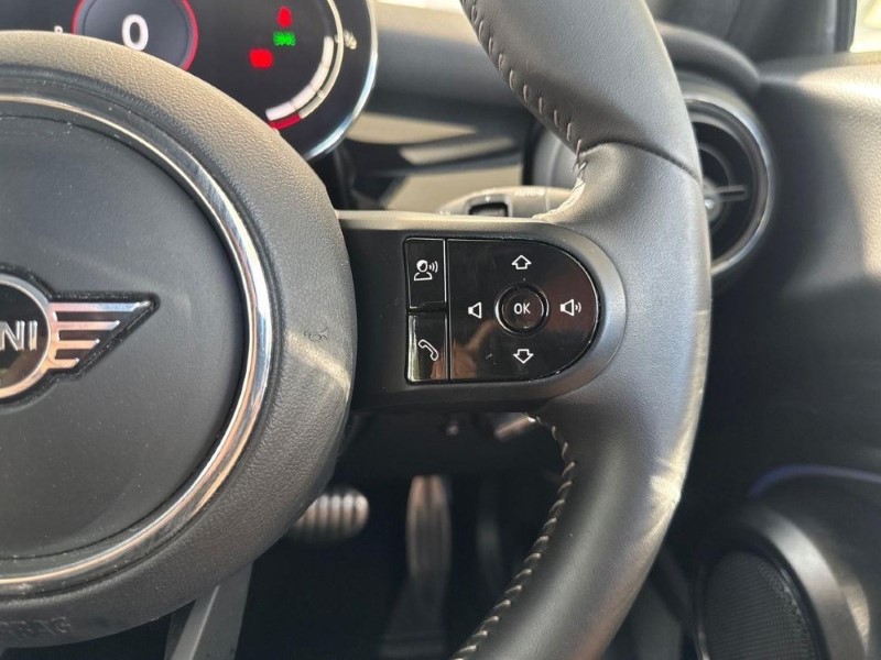 2024 (24) MINI CONVERTIBLE 1.5 Cooper Sport Premium 2dr Auto 5729998